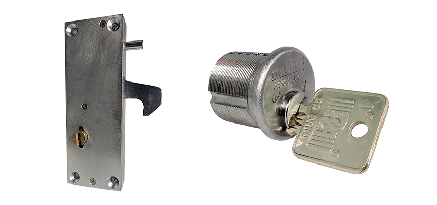 RR Fence Gates Brink Locks Repair in Rancho Palos Verdes, California