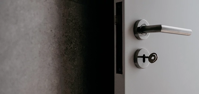 Front Door Handle Repair And Installation in Rancho Palos Verdes, CA